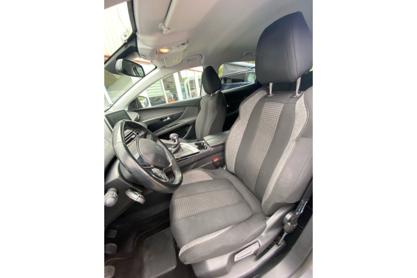 Peugeot 3008 1.5 BlueHDi Active Business - Auto Livenio